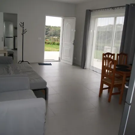 Apartment Praia Do Almoxarife Horta (Azores)