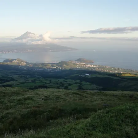 Apartment Praia Do Almoxarife Horta (Azores)